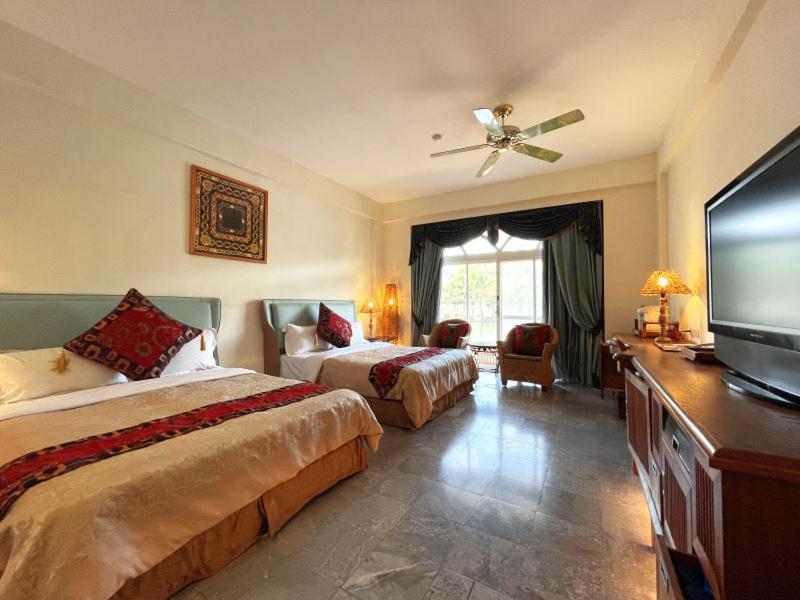 Swan Lake Villa Resort Nanwan Luaran gambar
