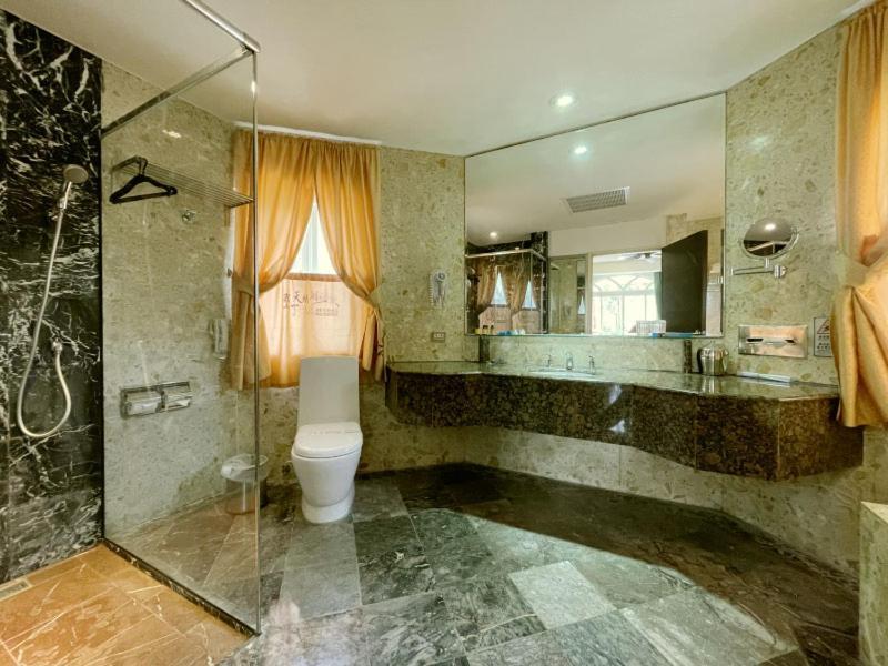 Swan Lake Villa Resort Nanwan Luaran gambar